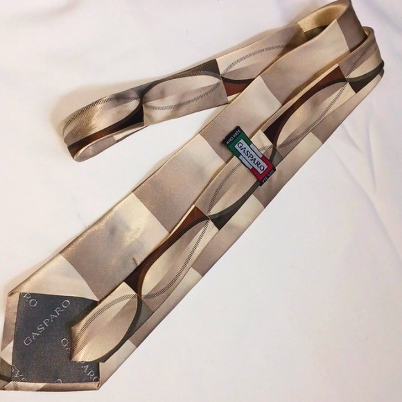 Men's Tie - Picture 6 of 7